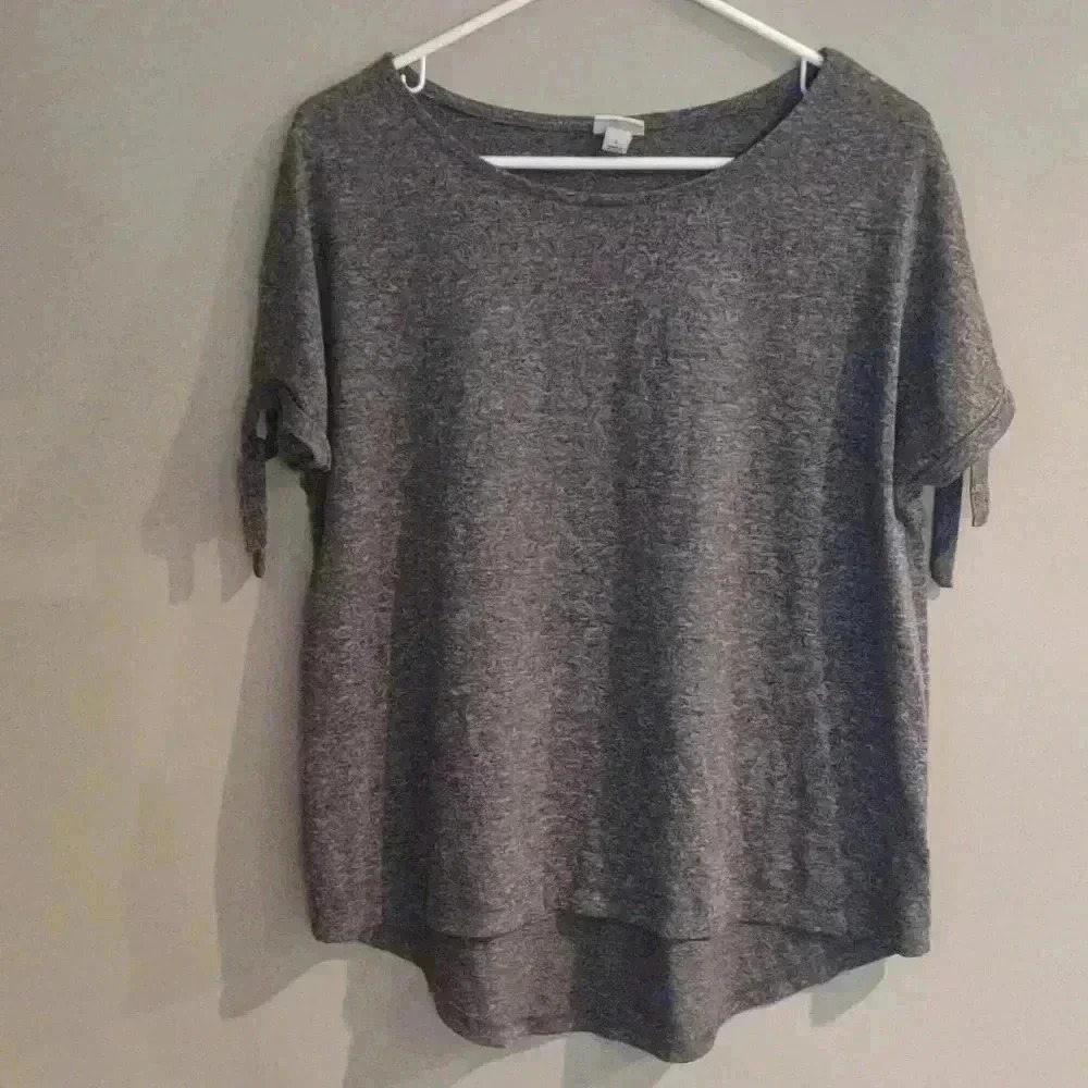 A New‎ Day short sleeve gray top women's large